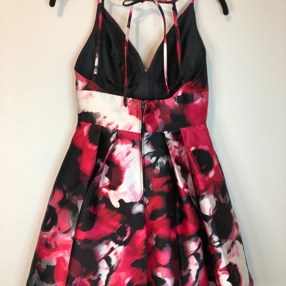 B Darlin short prom party dress floral size 5/6 with pockets - Picture 3 of 5
